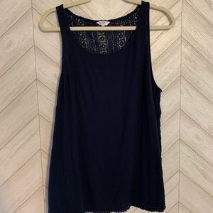 Crown & Ivy key hole